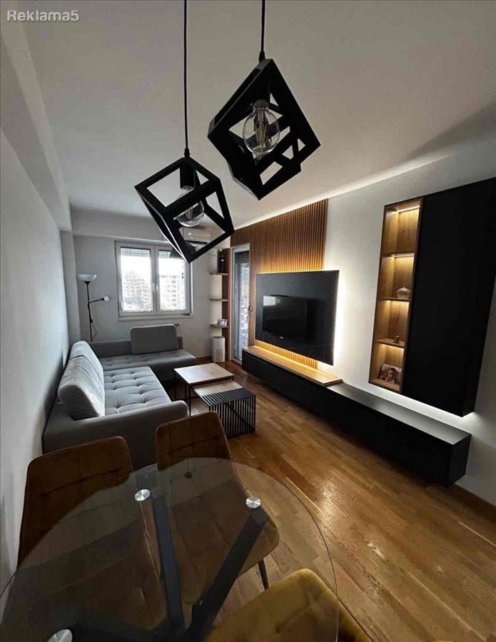 New luxury apartment for rent in Aerodrom