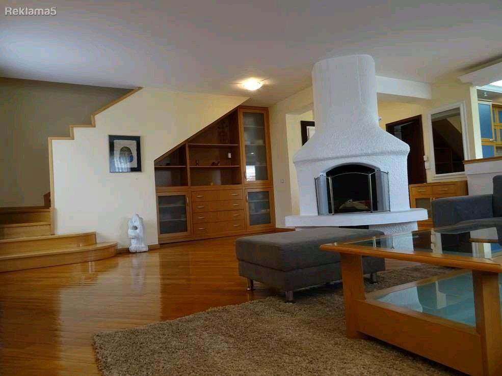 Se prodava stan vo kuka vo Trnodol