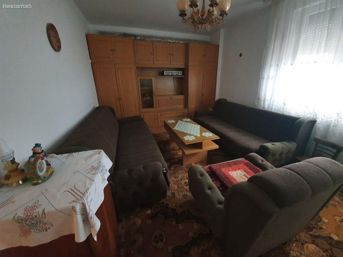 SE IZDAVA TROSOBEN KAJ MINISERSTVO ZA EKONOMIJA