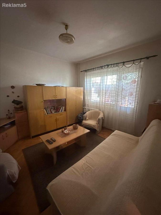 Centar- Zelen Pazar 73m2 se prodava