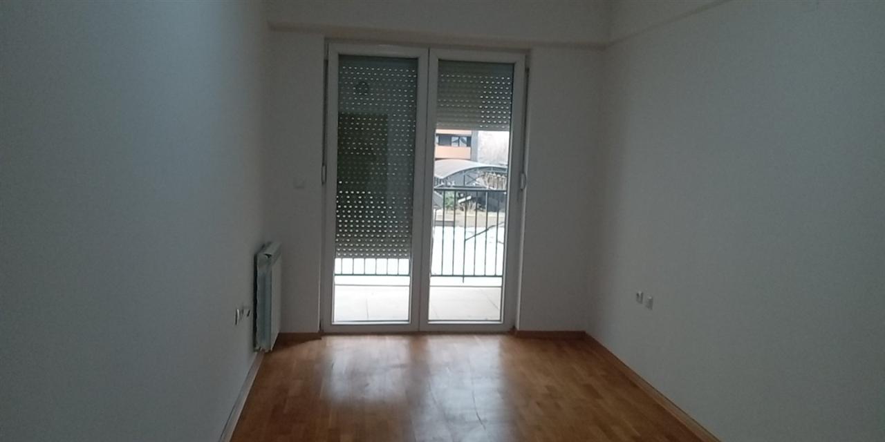 2-SOBEN STAN 57m2 TAFTALIDZE 1 KAT