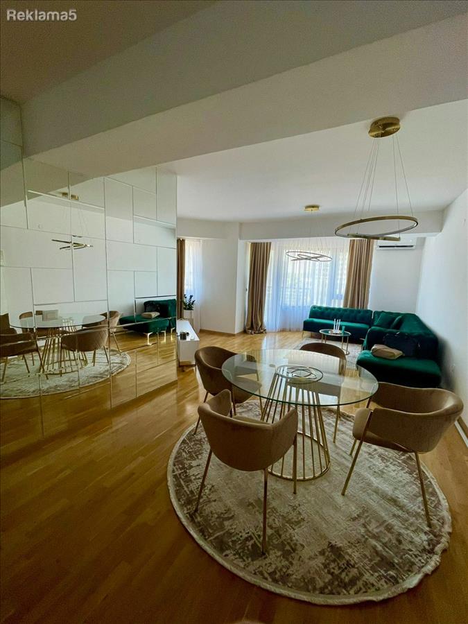 THREE-ROOM APARTMENT FOR RENT IN THE CENTER - NEAR VERO JUMBO