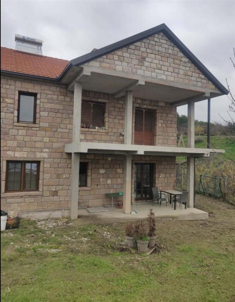 Family house for sale in Kisela Voda - Teferic