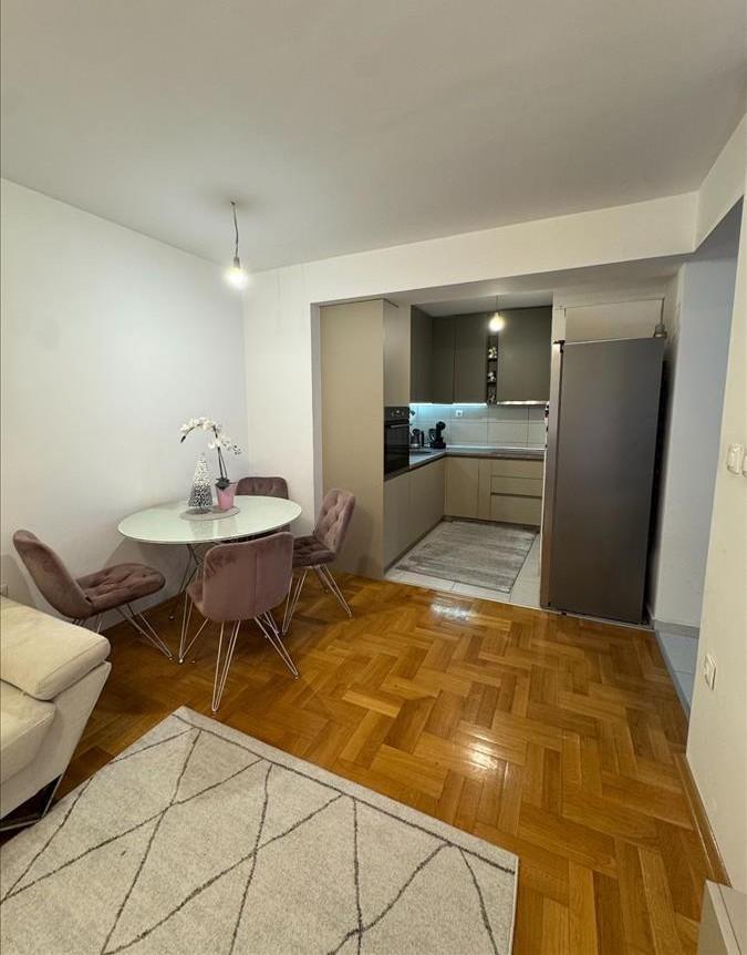 KOD.2031SE PRODAVA stan vo blizina na Eqvilibrium 52m2