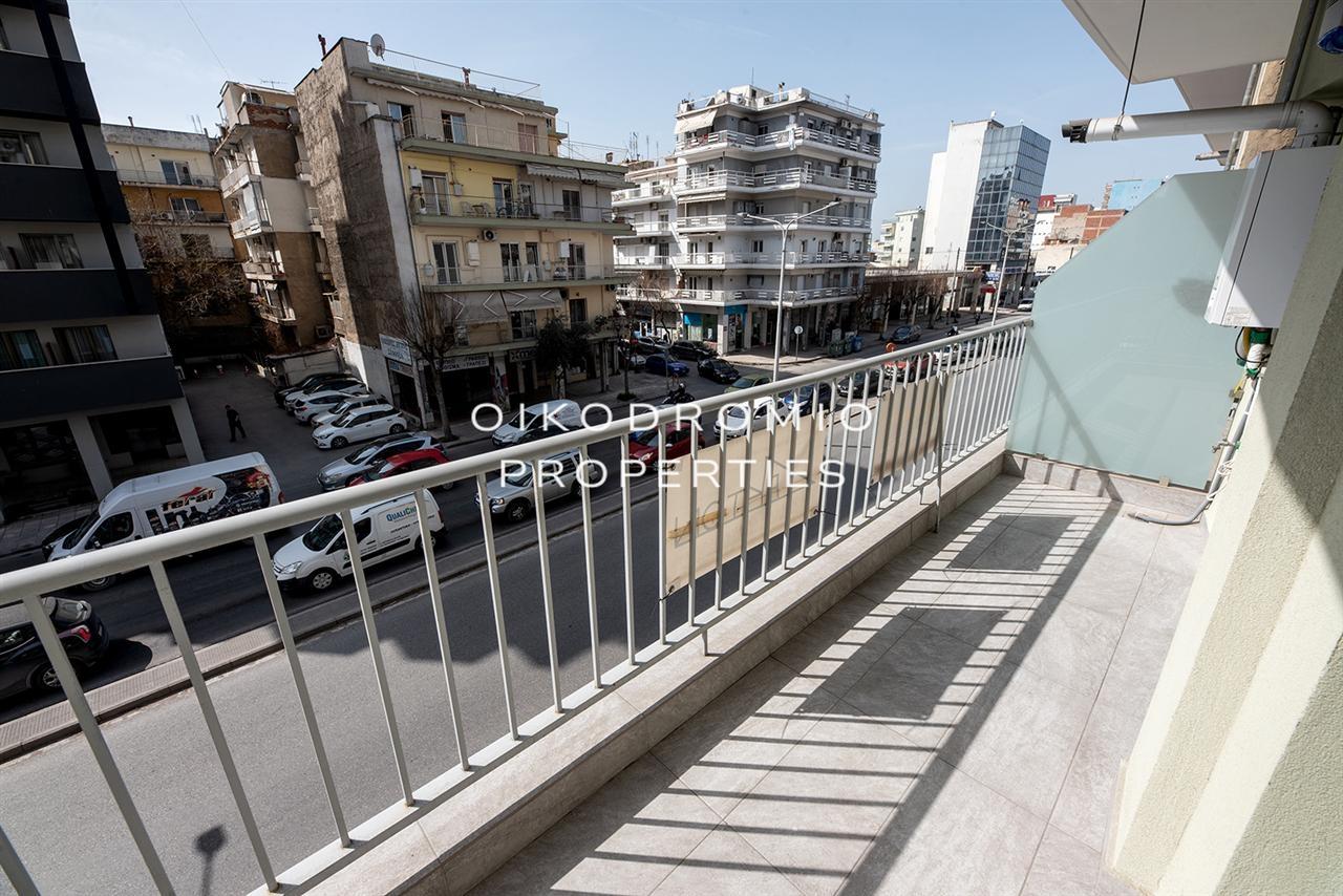 Thessaloniki apartment of 57m2 on the 1st floor.