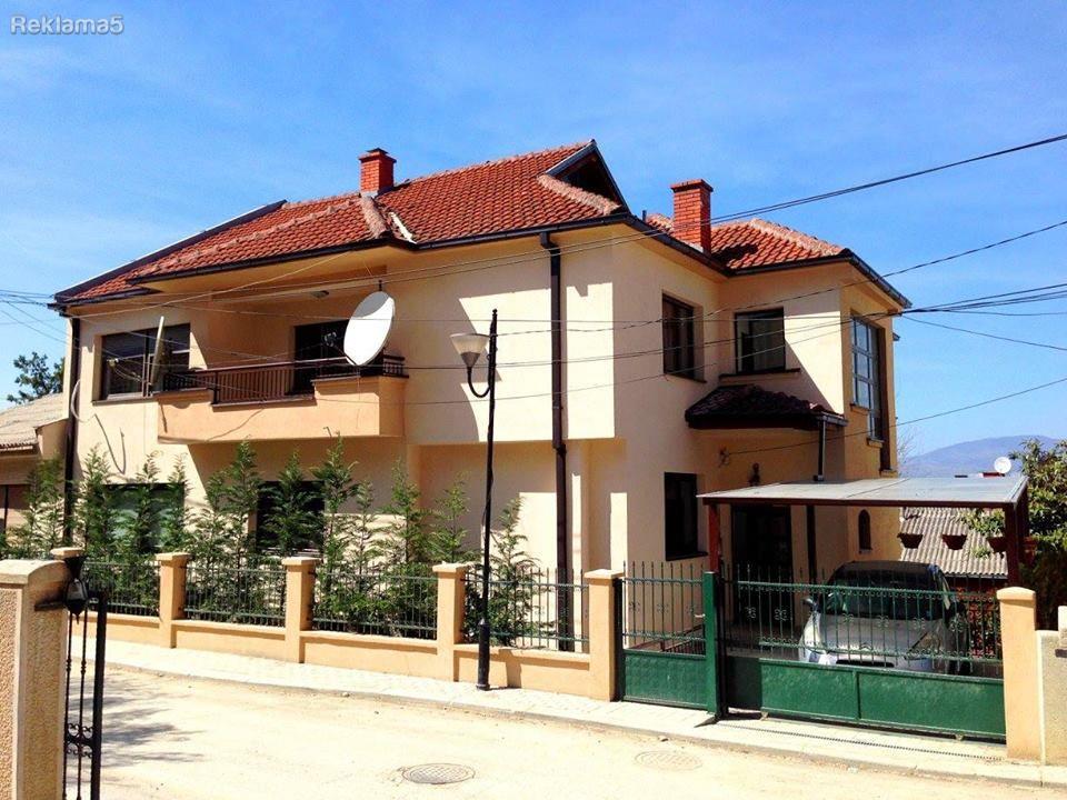 SE PRODAVA KUKJA NA VODNO, KATARSKA AMBASADA