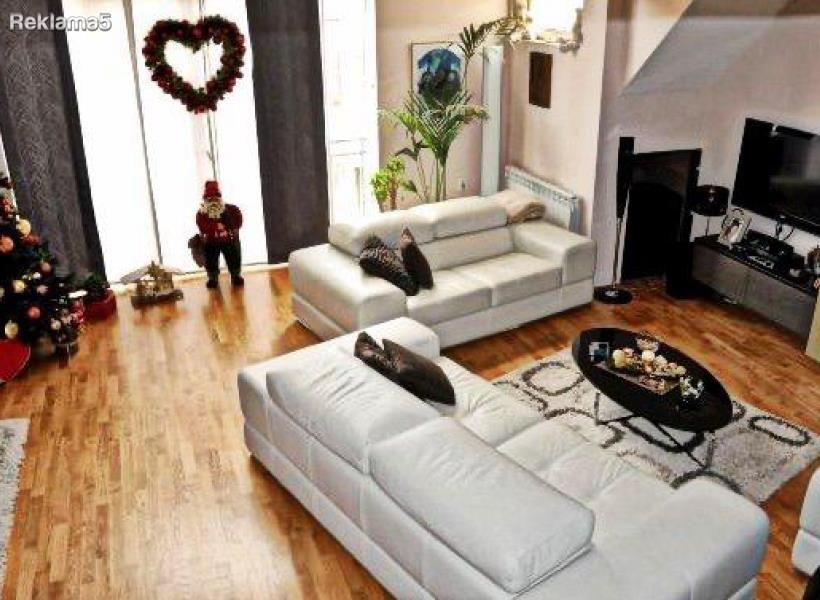 SE PRODAVA 4-SOBEN DUPLEKS VO CENTAR, DOLNO VODNO