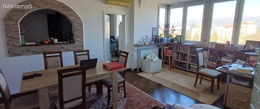 Apartment for sale in Aerodrom 100m2