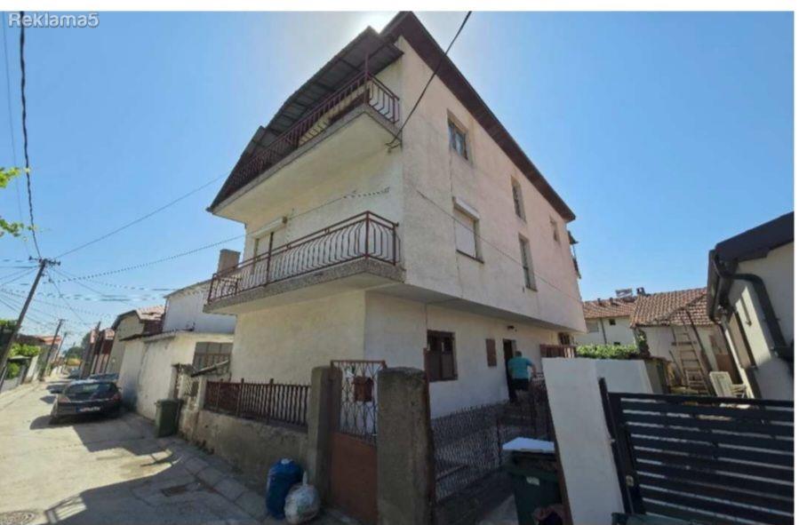 House for sale on B. Miladinovci street