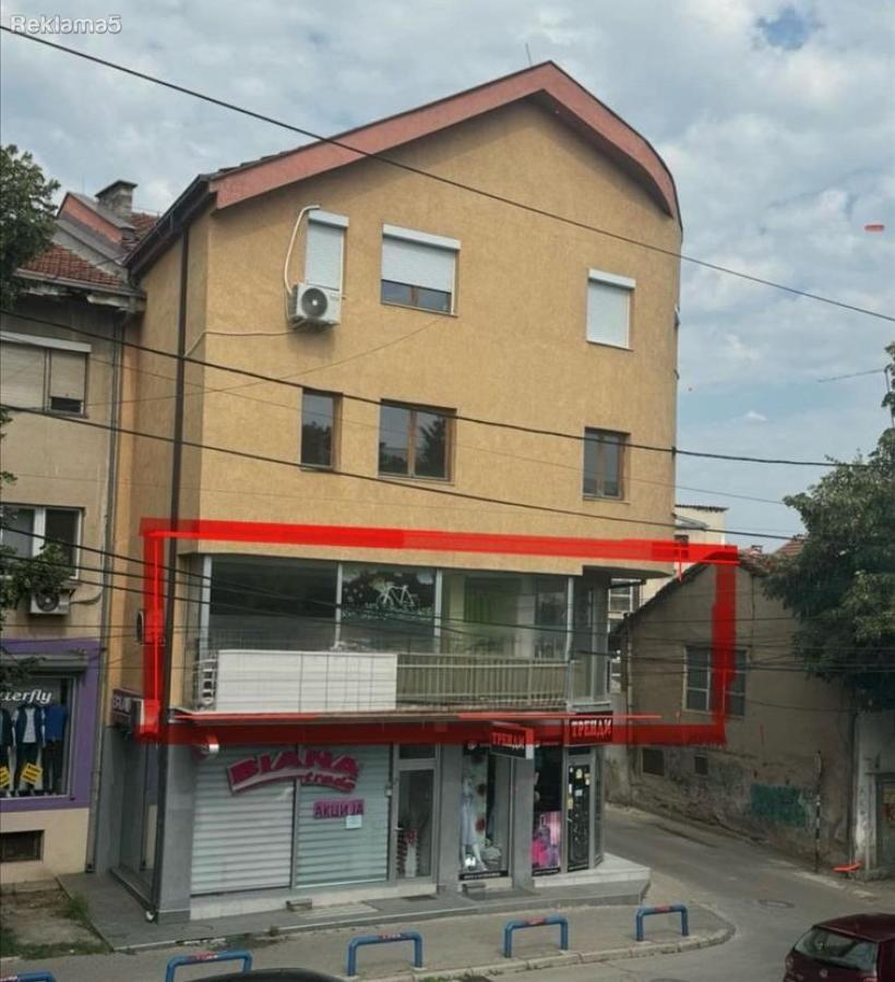Se prodava deloven prostor vo Kumanovo