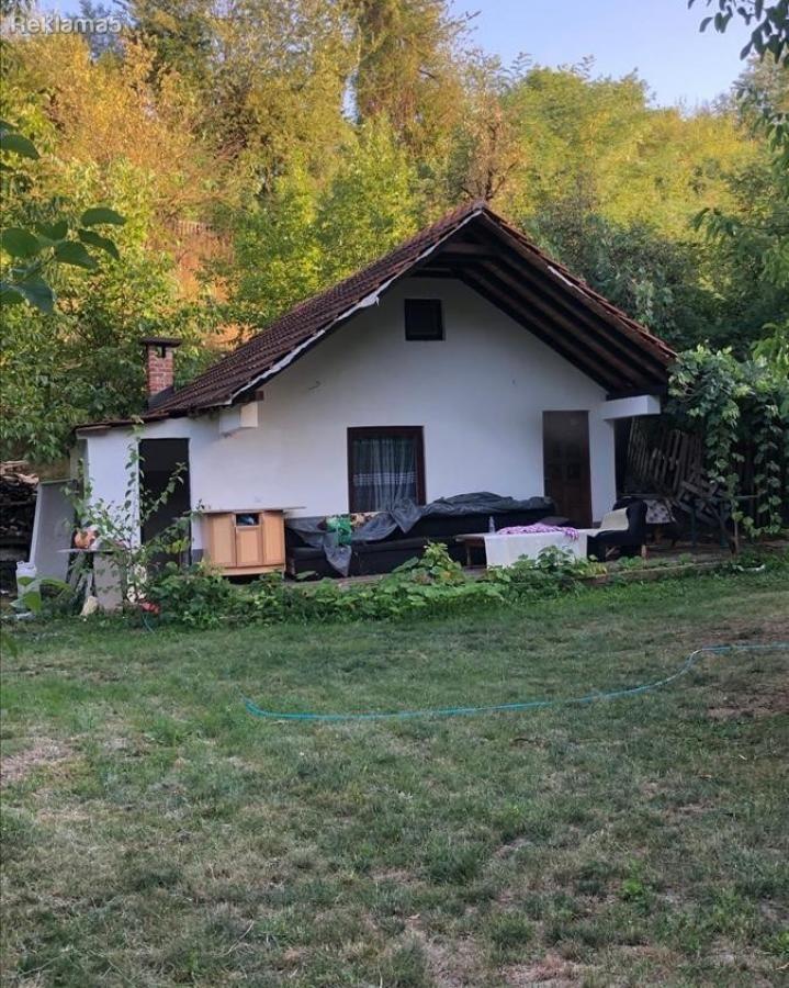 Se prodava kukja vo Vrutok
