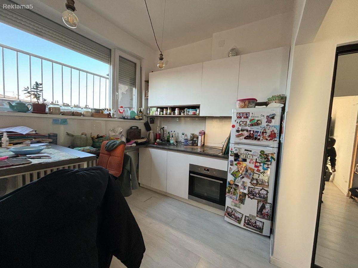 Se prodava stan 50m2 vo blizina na Gradski Park