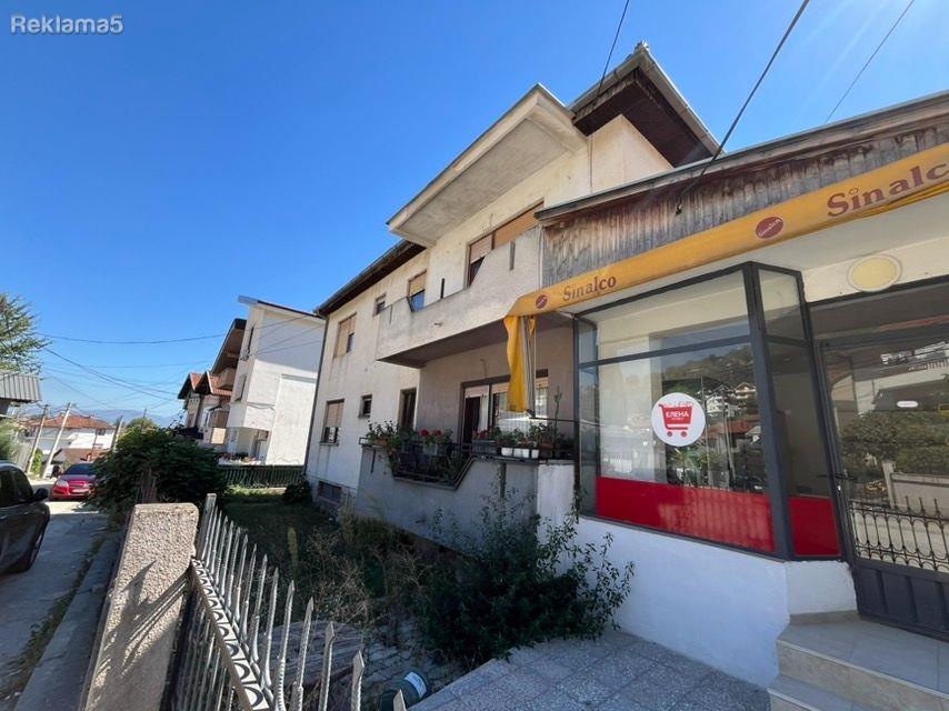 Se prodava kat od kukja so dukjan – Tetovo, Drenovec
