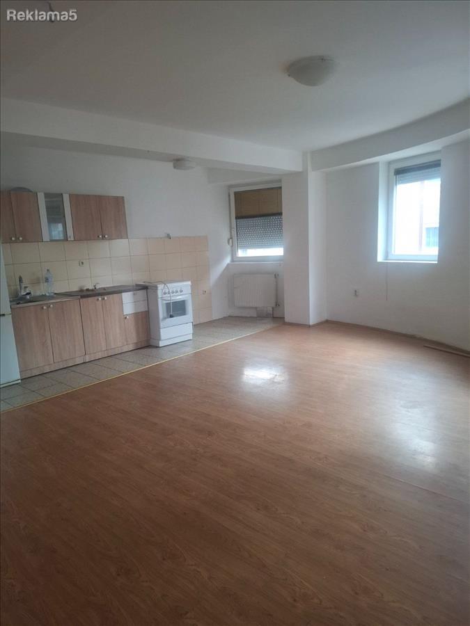 A beautiful, spacious 2-room apartment is for sale (with the possibility of conversion