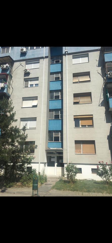 Fully furnished apartment for rent in Aerodrom - Ostrovo