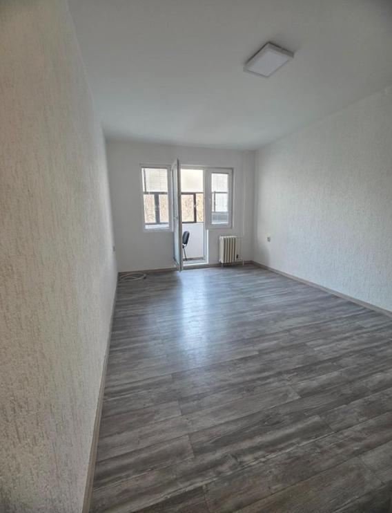 SE IZDAVA PRAZEN EDNOSOBEN STAN BLIZU CITTY MAL KARPOS 3