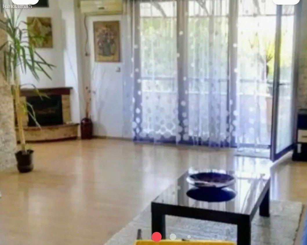 We are selling a 4-room apartment, 130m2, Crnice