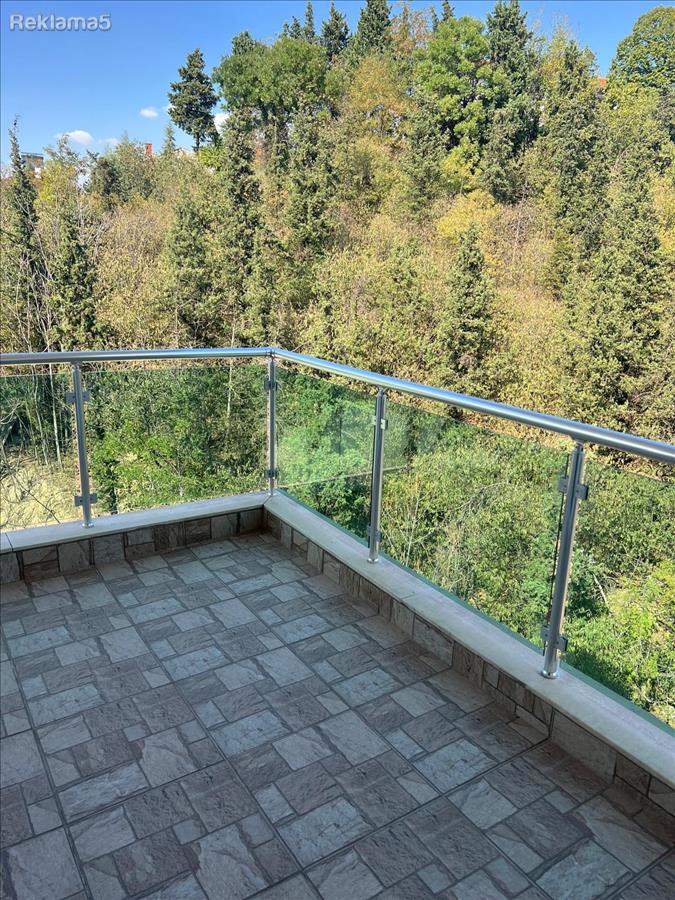 Apartment for sale close to the city park