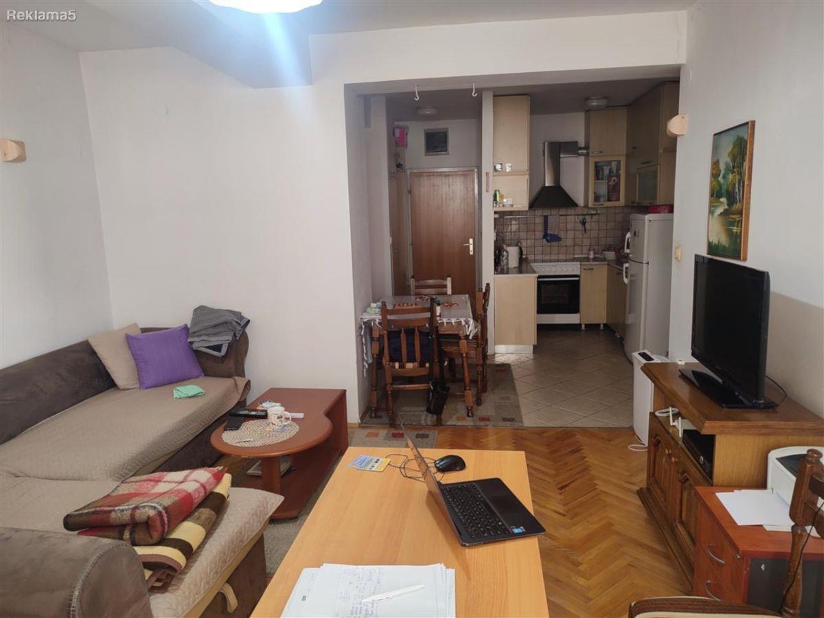 41244-Za prodazba 2-soben stan vo Karpos