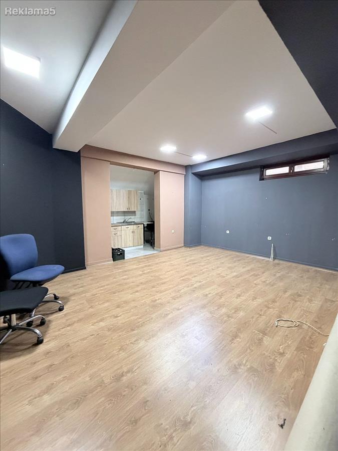 Se prodava Deloven Prostor vo Kisela Voda kaj simpo crnice