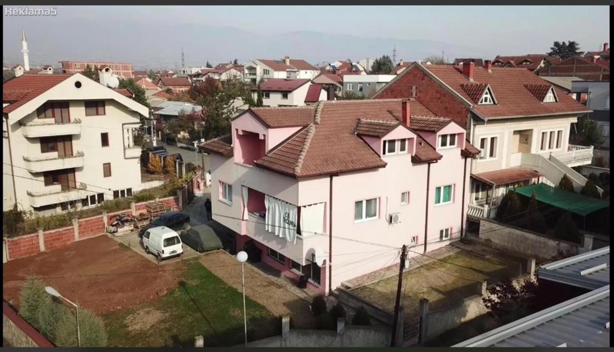 Se Prodava Kukja vo Butel/ sproti opstina cair