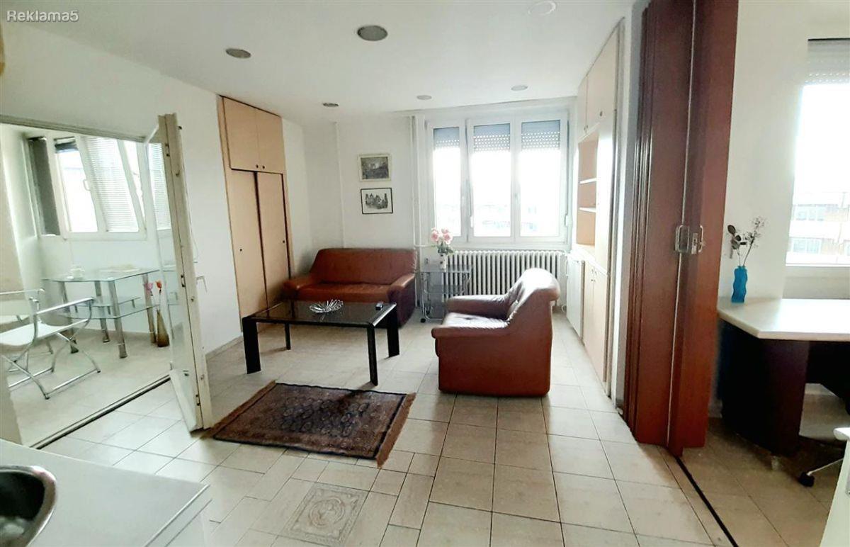 Stan vo Centar 87m2 so 2 spalni