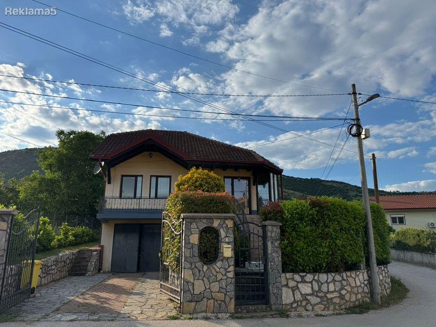 House for sale in Sopište