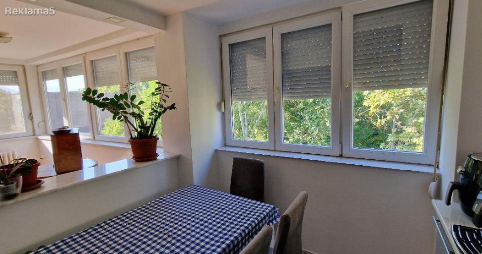 Apartment for sale in Karposh 4 96m2 in Russian buildings