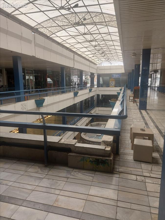 Se prodava eftino dukjan 66m2,Gtc,2kat,idealno za butik