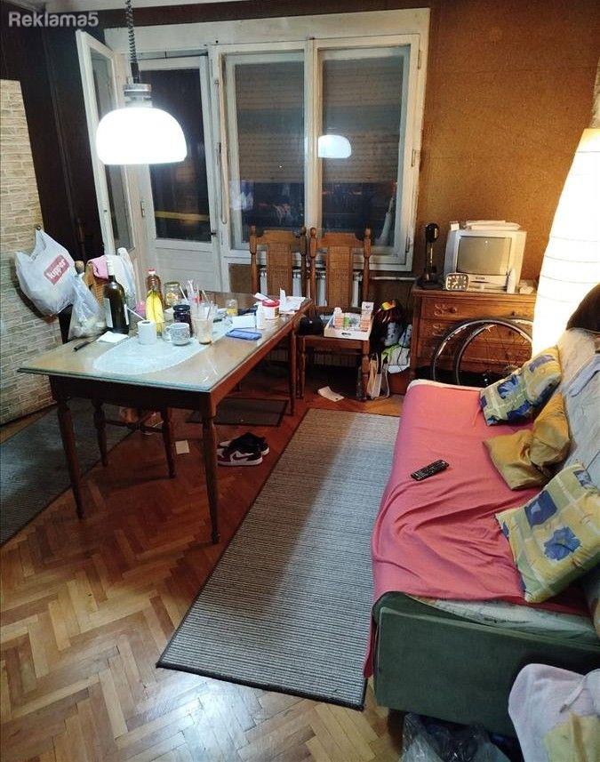 Se prodava stan 54m2 vo Ostrovo, Aerodrom