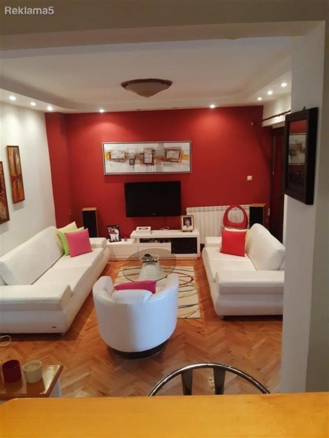 Se prodava kukja vo Radisani
