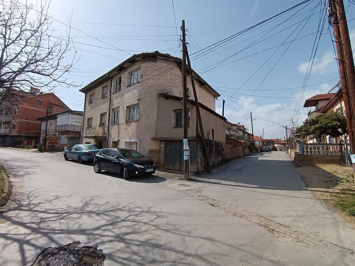 Se prodava kuka vo Vinica