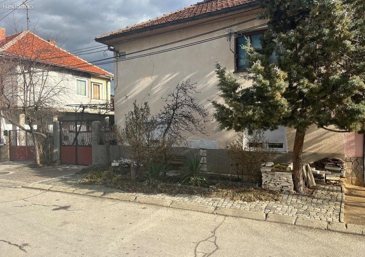 Se prodava kukja vo Prilep