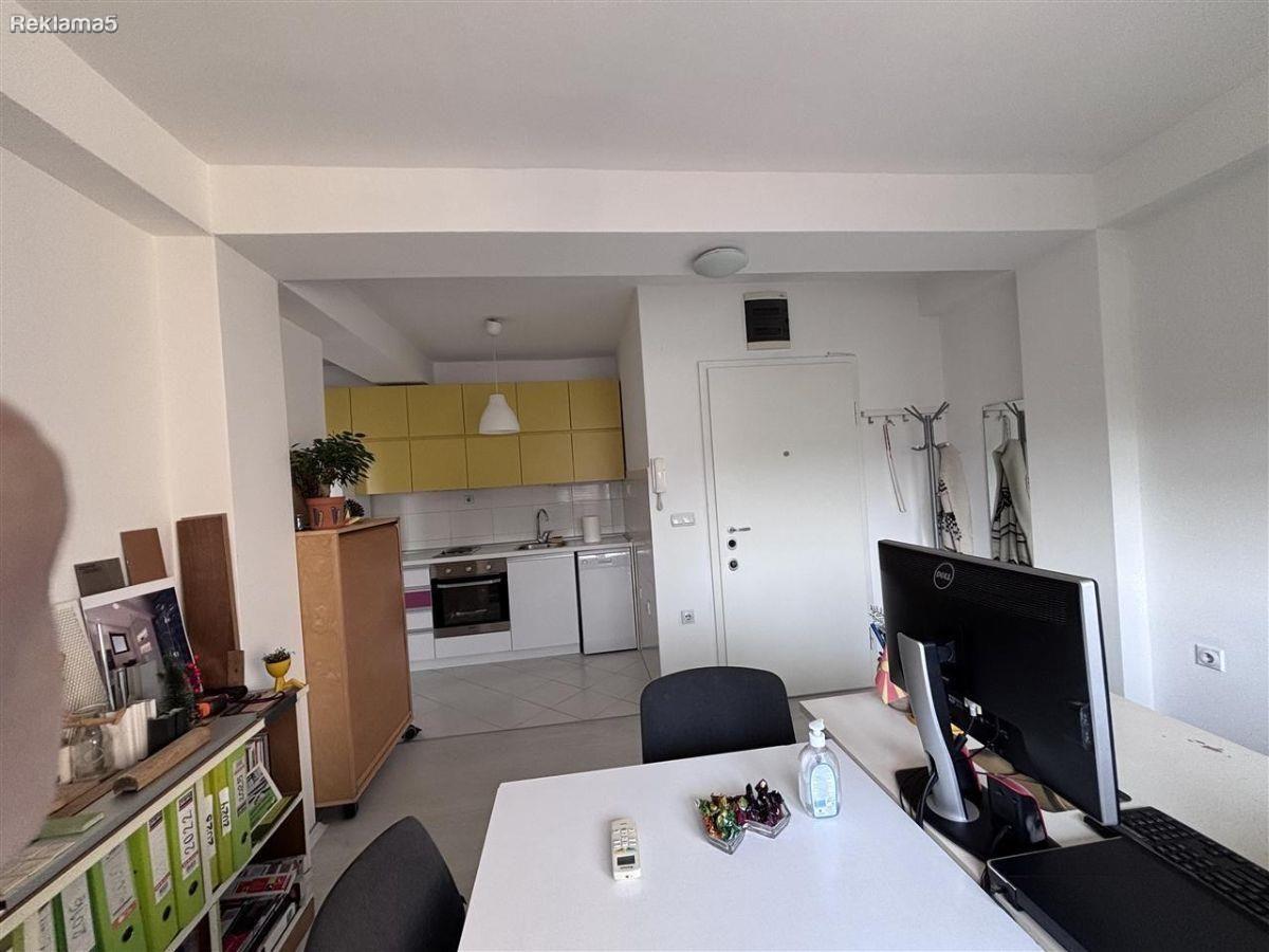 TWO-ROOM 35M2 APARTMENT FOR SALE IN DEBAR NEIGHBORHOOD