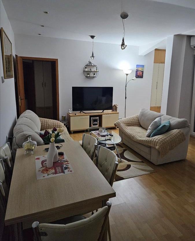 Furnished apartment of 49m2 for sale in Aerodrom
