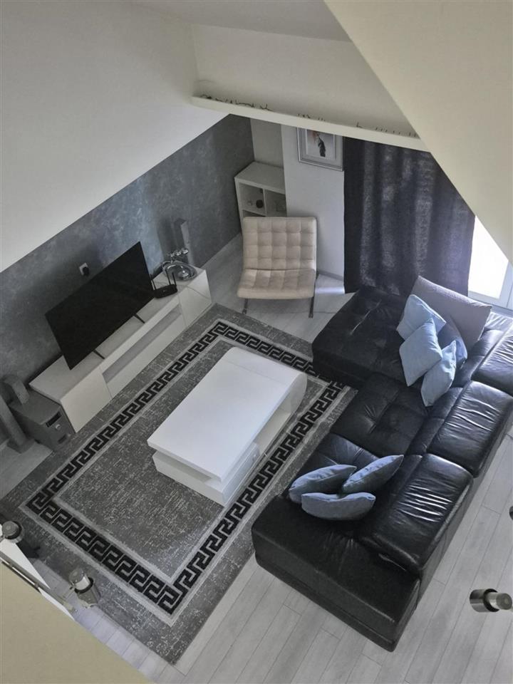 Se prodava namesten stan 146m2 vo Kozle