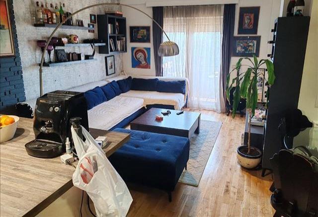 SAVIĆ IS SELLING AN APARTMENT IN THE CENTER