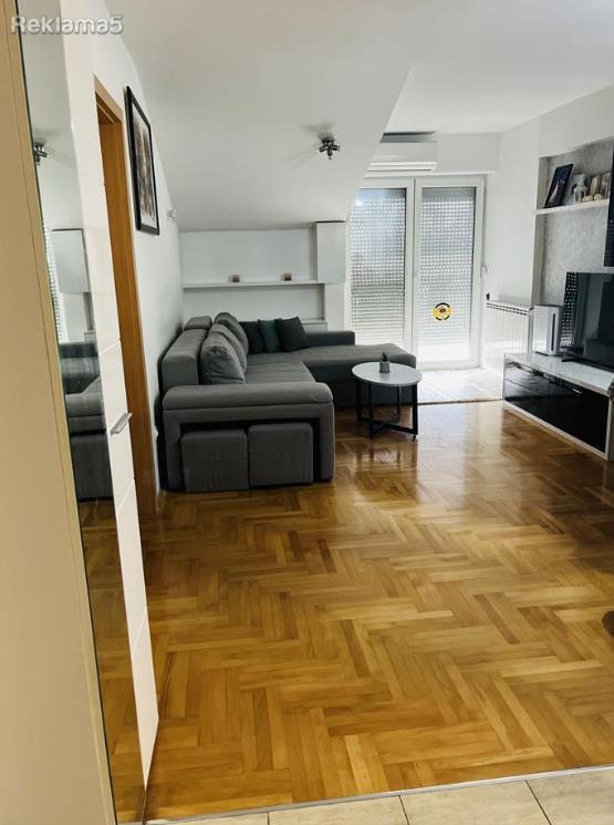 Apartment for sale in Aerodrom 42m2