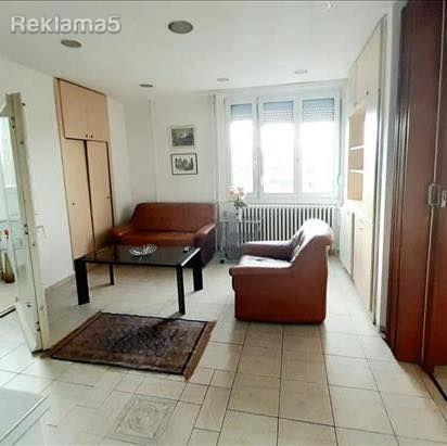 Renovated three-room apartment - 87 m²