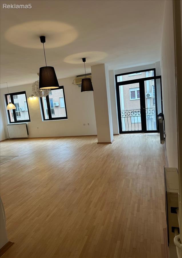 FOR SALE FOUR-ROOM 85M2 APARTMENT IN KAPISHTEC NEAR ZEBRA