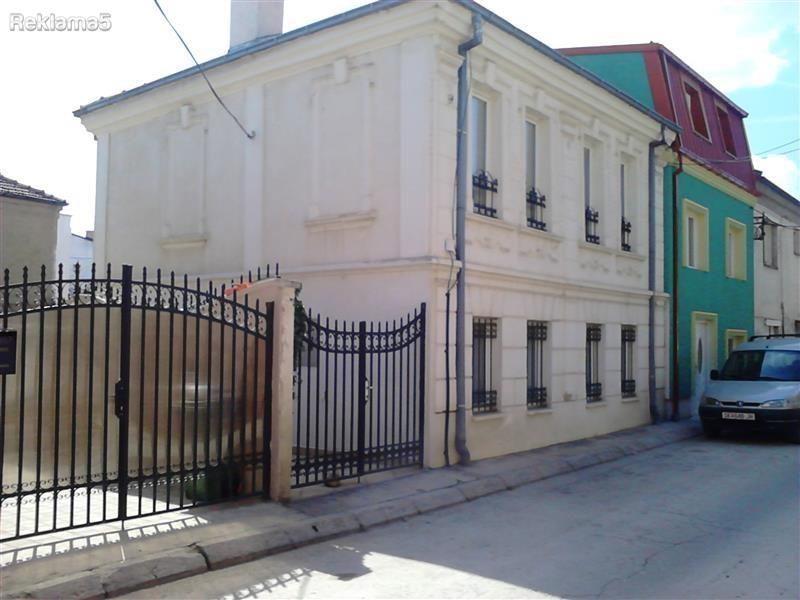 House in the center of Bitola next to the church of St. Five