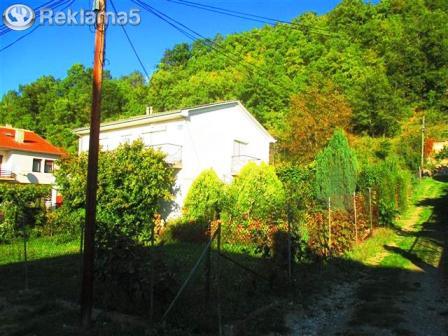 IMPERIA – House in Pesthni