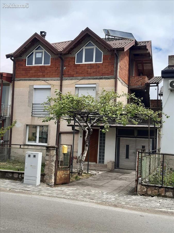 IMPERIA – House for sale