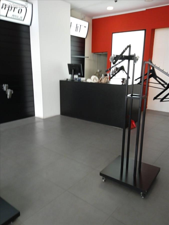Se prodava dukan 62m2 vo Centar-GTC