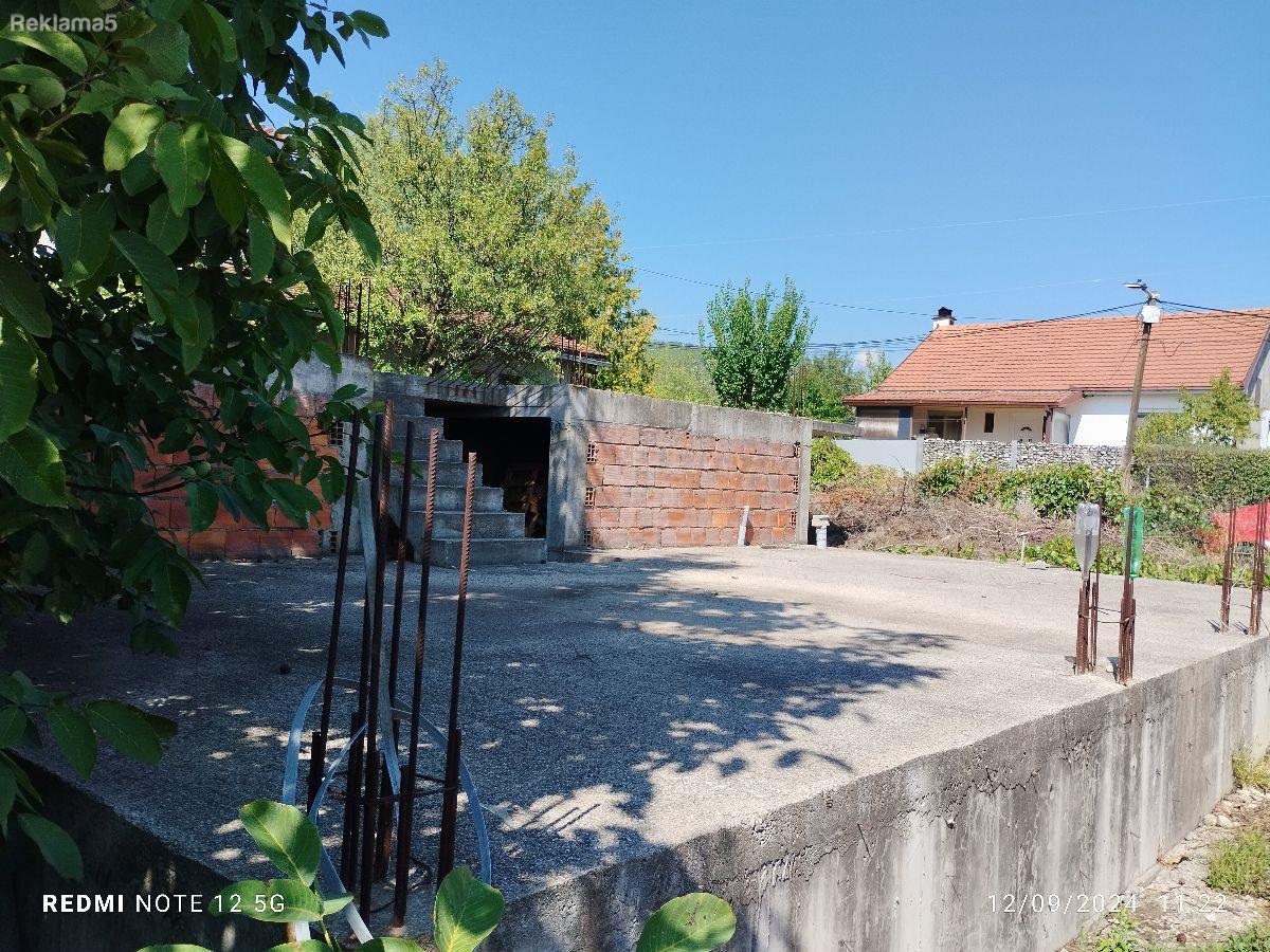 Plac so karabina