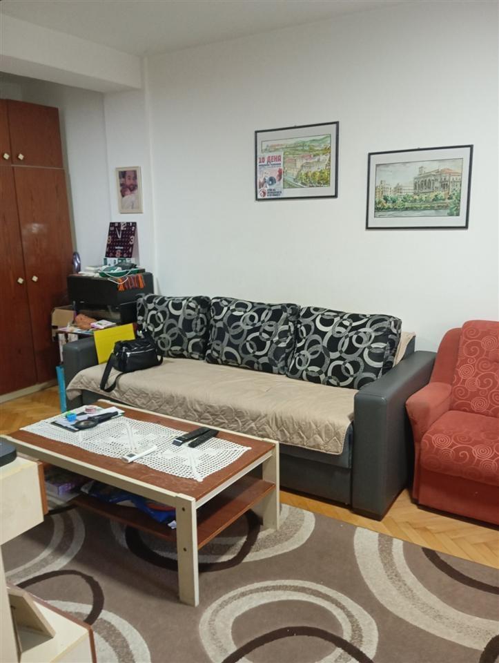 Excellent apartment of 54m2 for sale in Hippodrome on the ground floor