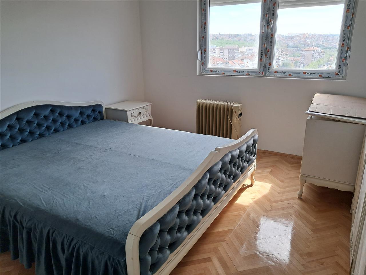 Se prodava stan 56m2 na okt.revolucija-gradska pekara