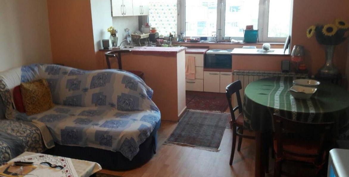 Se prodava stan od 54m2 vo strog Centar