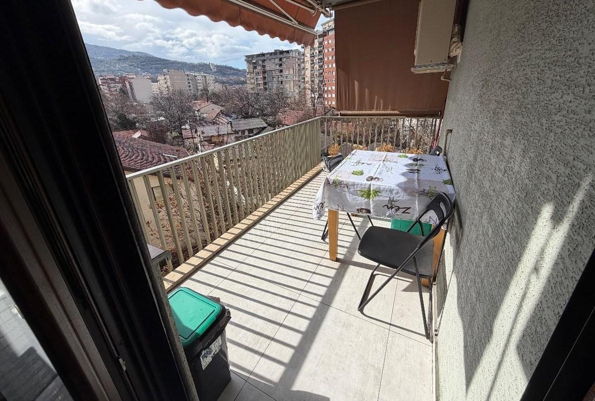 An 85m2 apartment is for sale in Karposh-Skopje