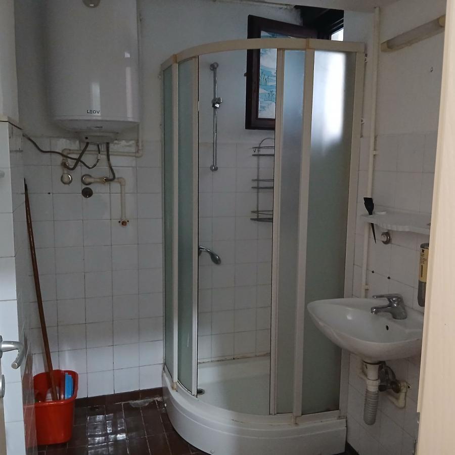 A 54m2 apartment is for sale in Veles